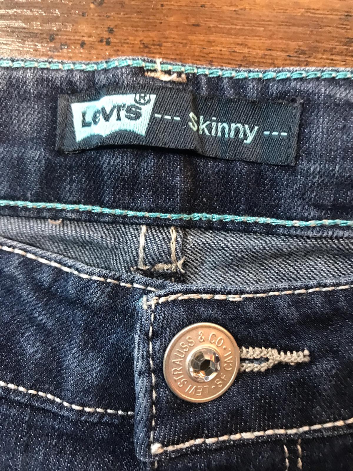 Levi’s Skinny Jeans Dark Blue Denim US  Teen 14 Reg / UK 8 Stud Diamante Pocket