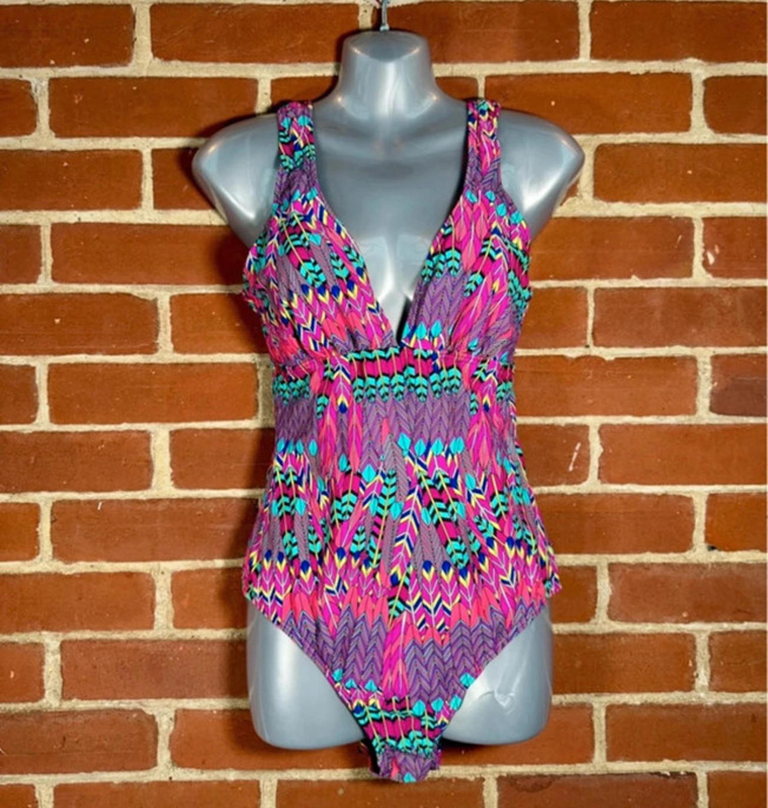 By Very Patterned One-Piece Swimsuit – UK 14