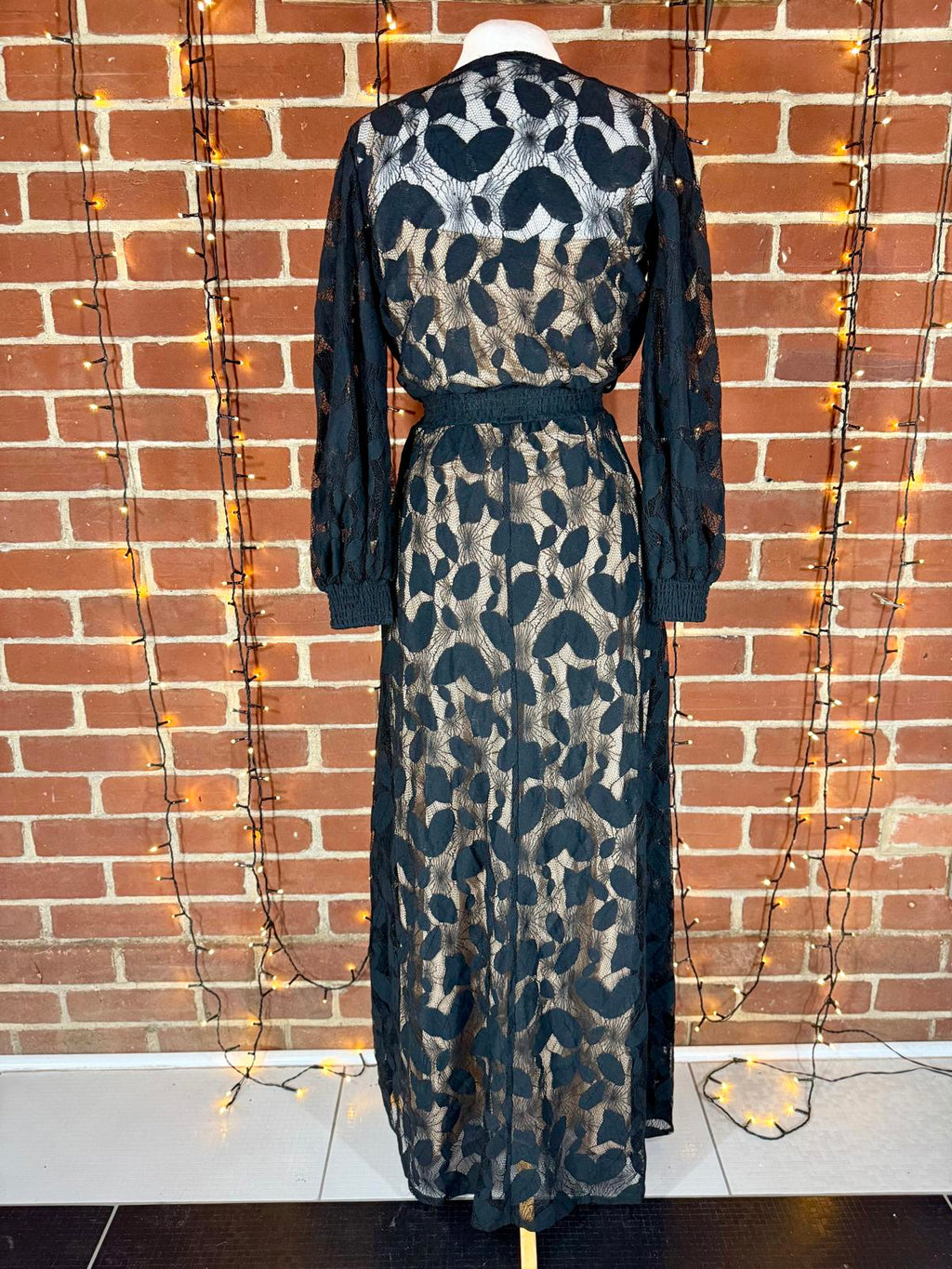 🌿 Goddiva London Black Leaf Lace Maxi Dress – UK 8