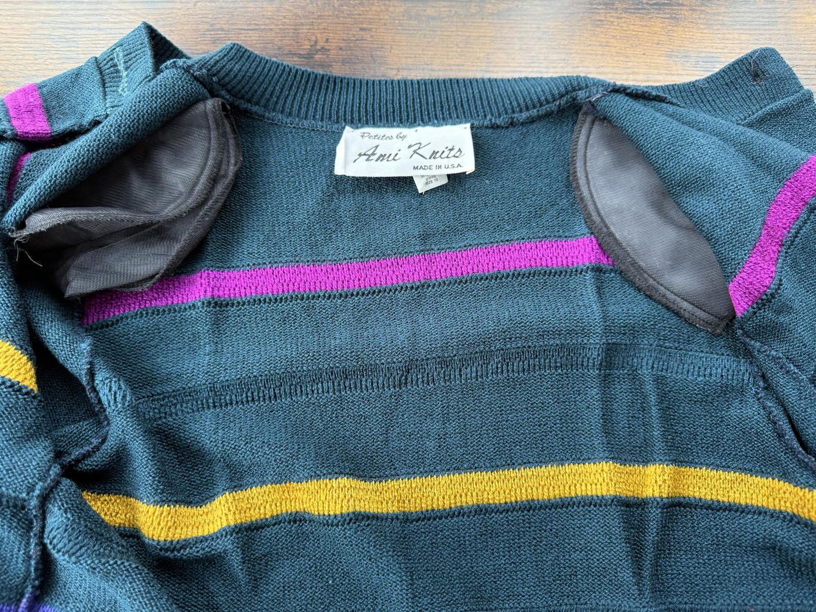 Vintage 1980/90s Ami Knits Petites Cardigan  Shoulder Pads UK Size 12/14 NUM 59