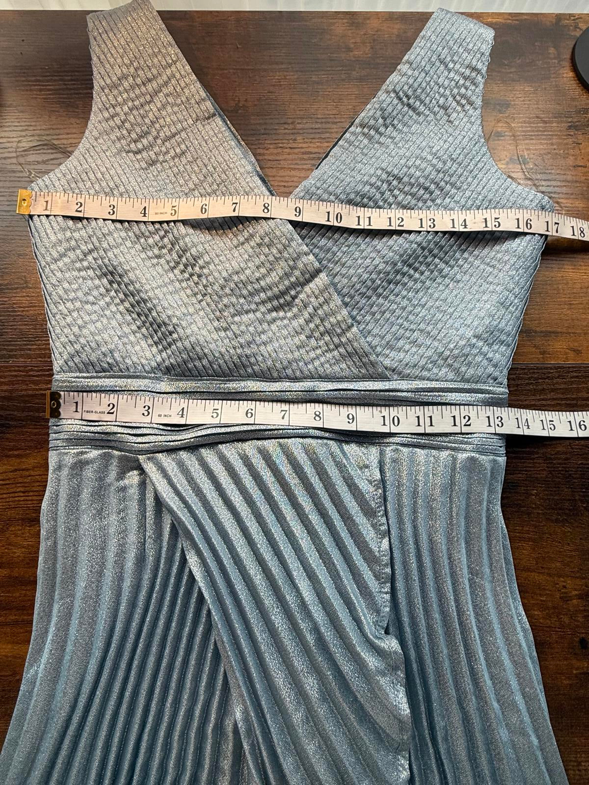 Goddiva London Silver Pleated Wrap Maxi Dress UK 8-10 – New Without Tags    255