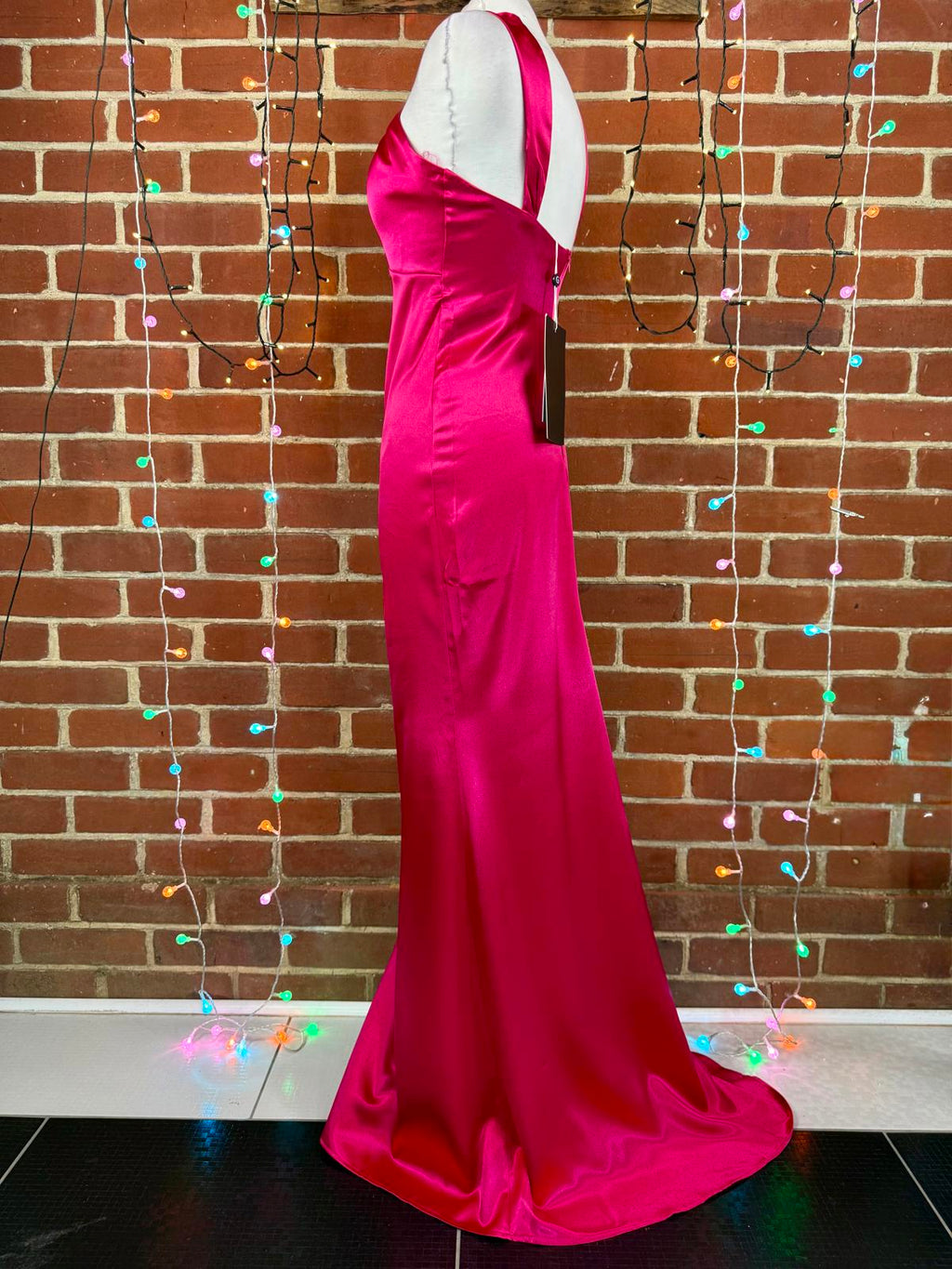 Goddiva Pink Satin Halter Maxi Dress UK 8 / US 4 – Evening Gown             .327