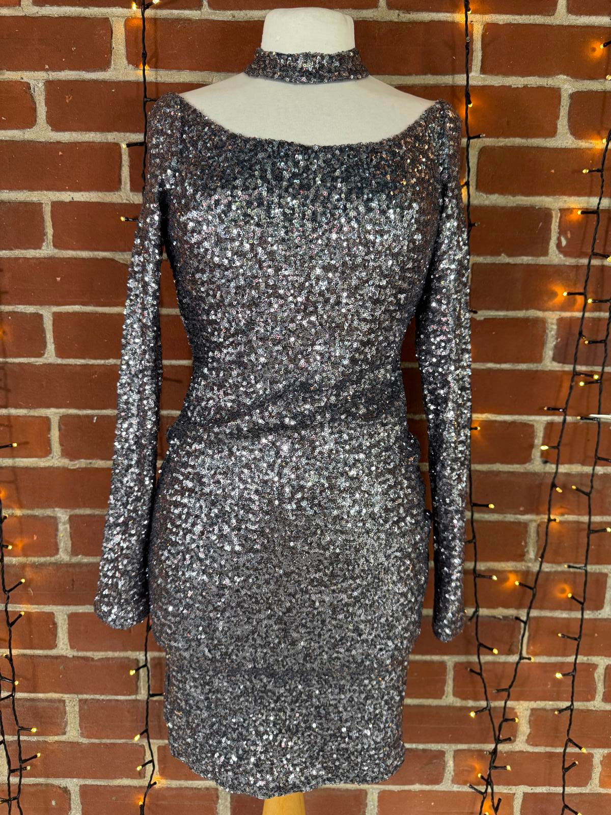 Goddiva London Silver Sequin Open-Back Bodycon Dress – UK 10 - BNWT