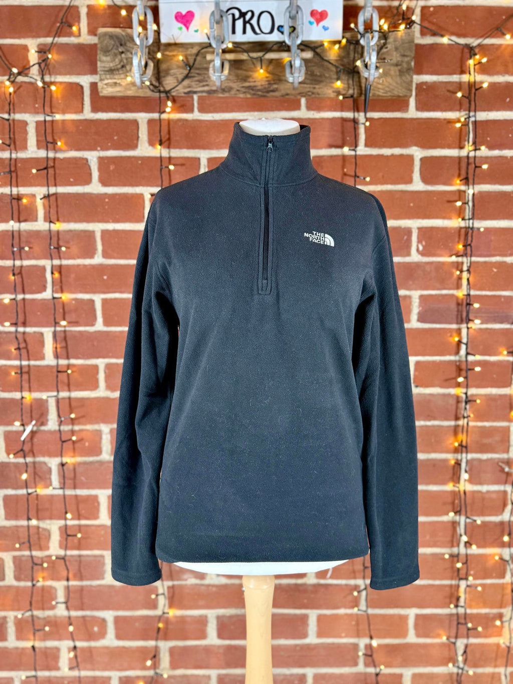 The North Face Black 1/4 Zip Fleece Pullover Recycled Polyester M NUM50