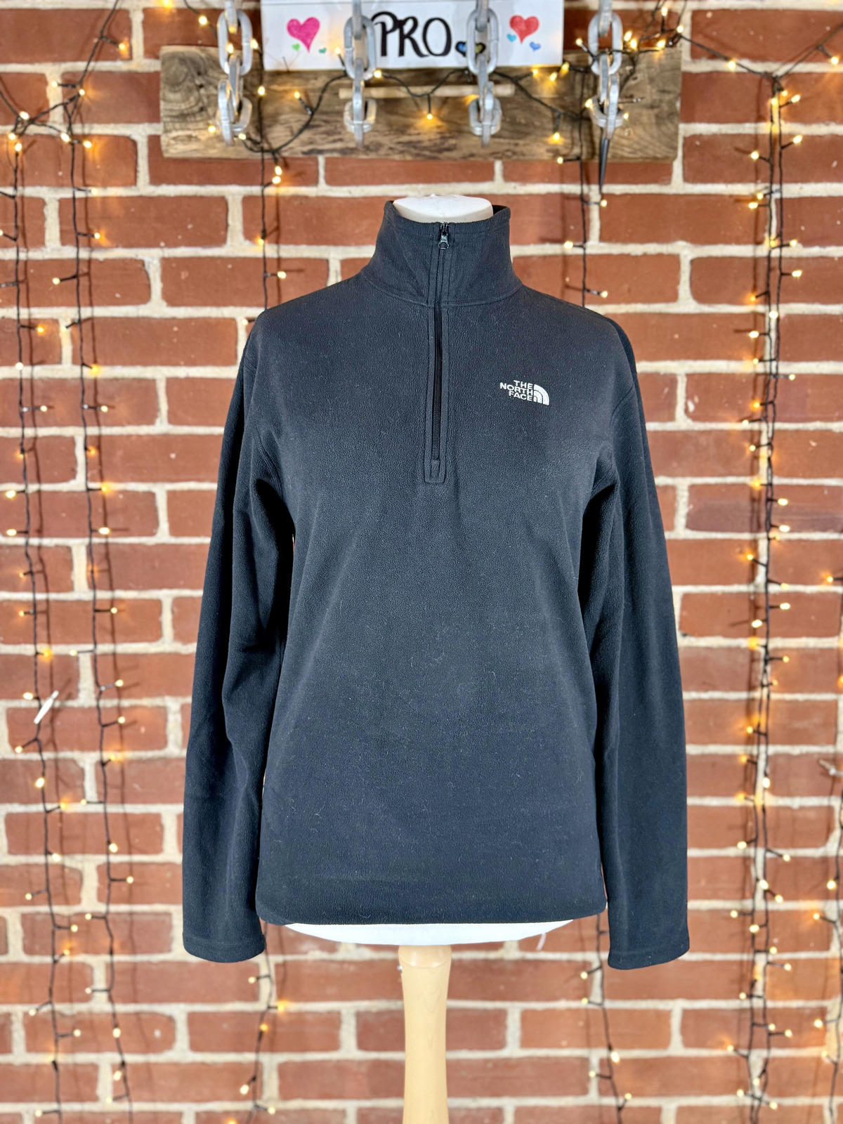 The North Face Black 1/4 Zip Fleece Pullover Recycled Polyester M NUM50