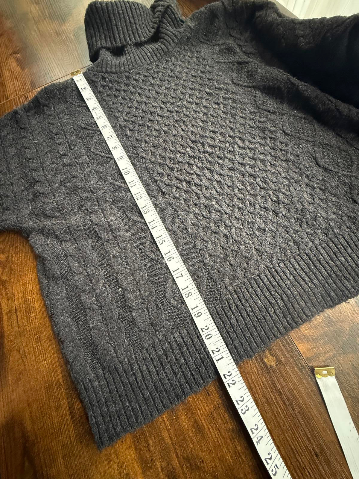 🖤 F&F Charcoal Grey Cable Knit Roll Neck Jumper – Size 14 (Bust 38.5”)