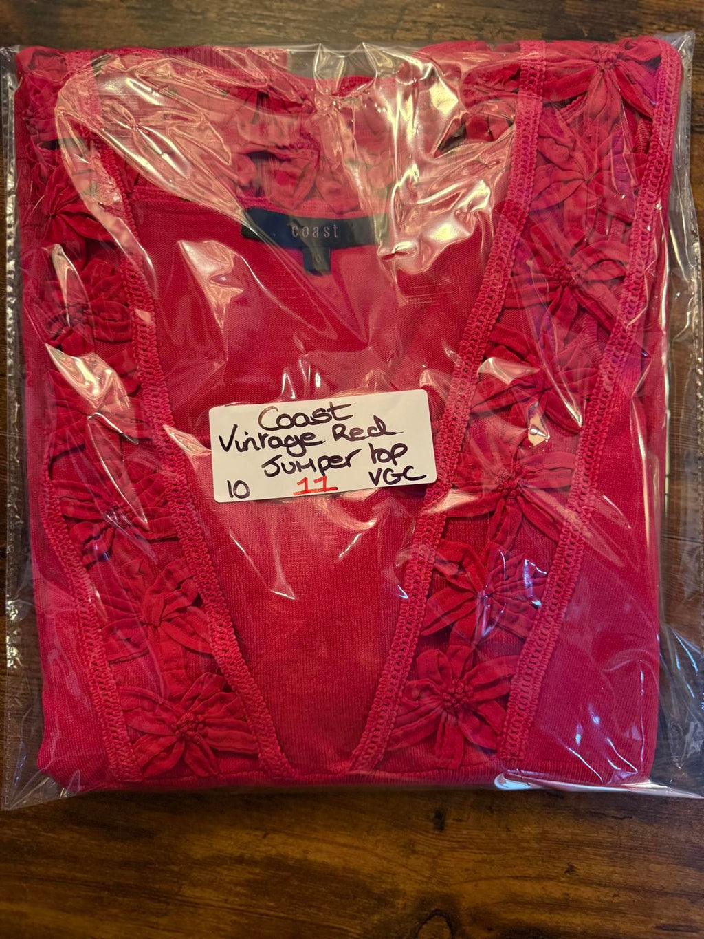 Coast Red Floral Trim Deep V Knit Top – Size 10 (Viscose Blend) NUM11