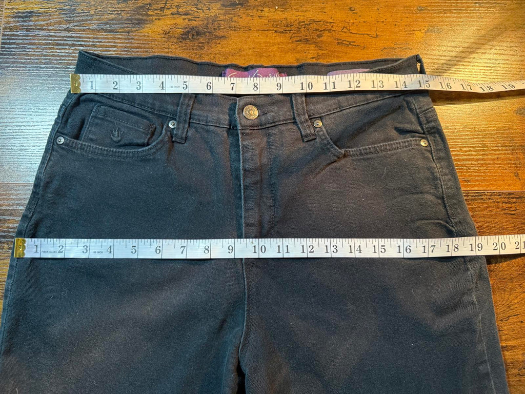 Gloria Vanderbilt Amanda Black Stretch Jeans – US 12 Short / UK 12–14