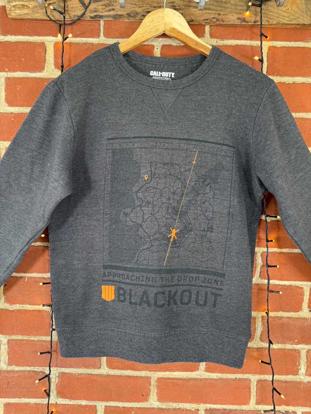 Call of Duty Black Ops 4 Sweatshirt M Grey Blackout 2018 Gamer Merch NUM 48
