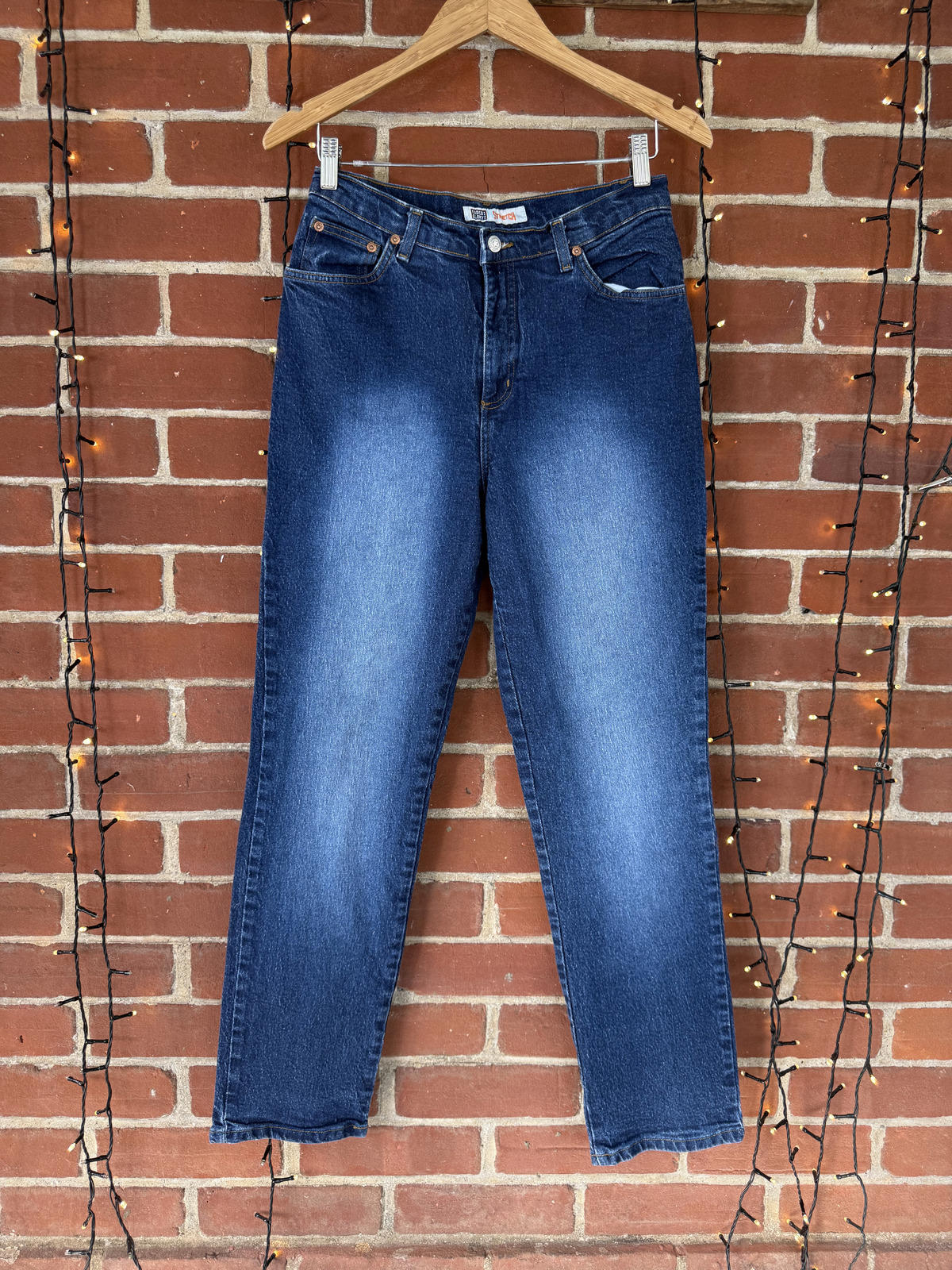 Faded Glory Stretch Jeans – Mid Blue – Size 12-14