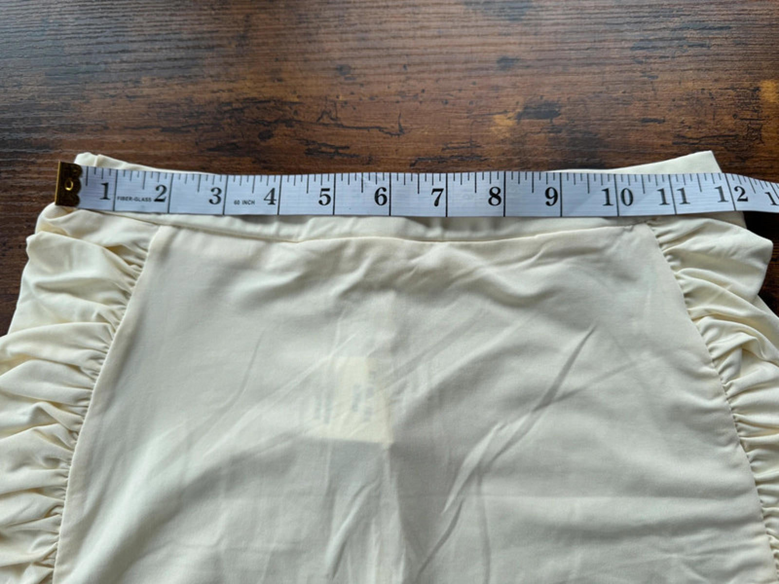 COSMOCHIC Beige Sports Bra & Ruched Shorts Set | Size M (UK 10–12)