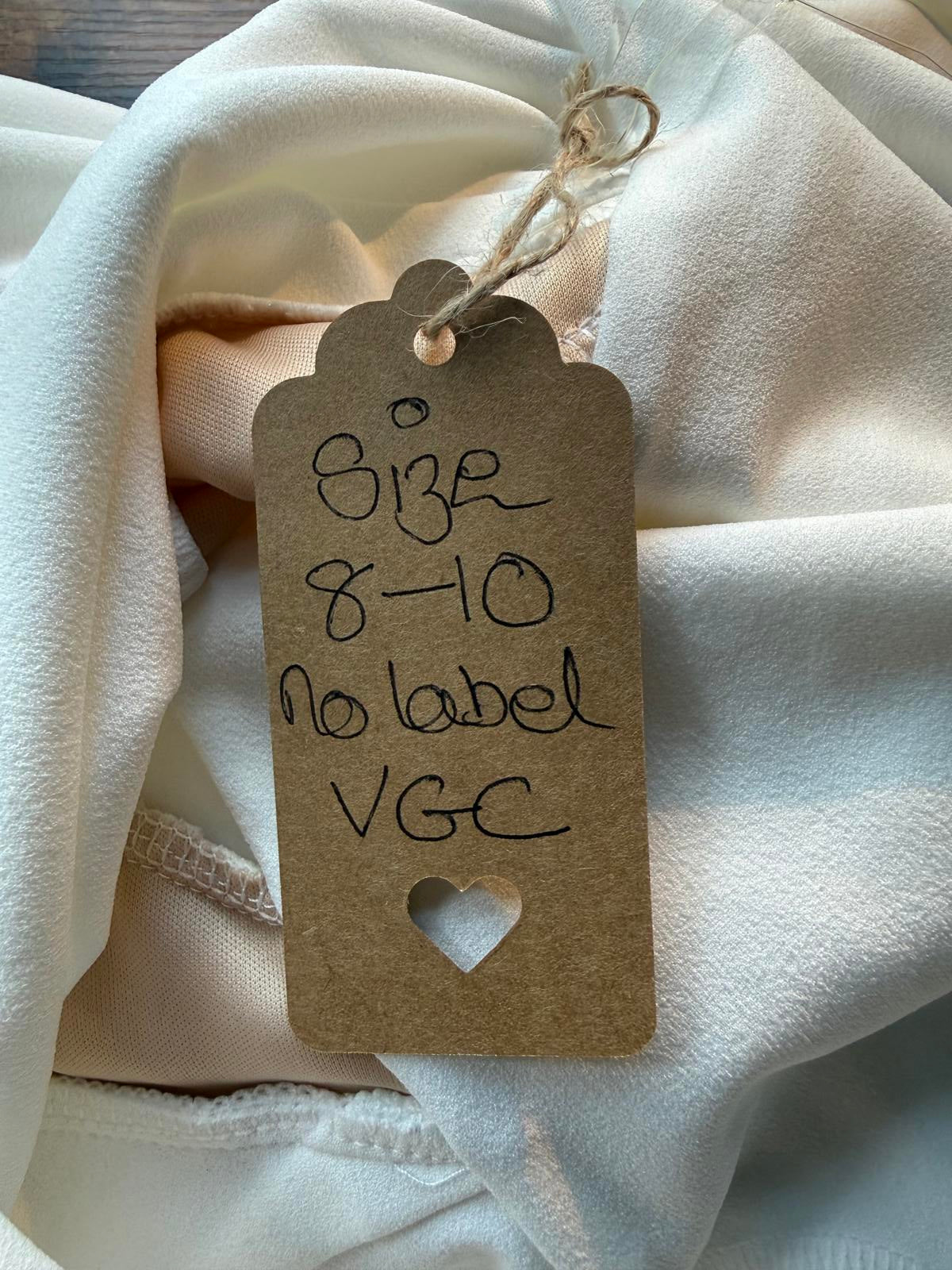 Cream Lace Maxi Dress UK 8–10 / US 4–6 – Long Sleeve Occasion Gown          .324