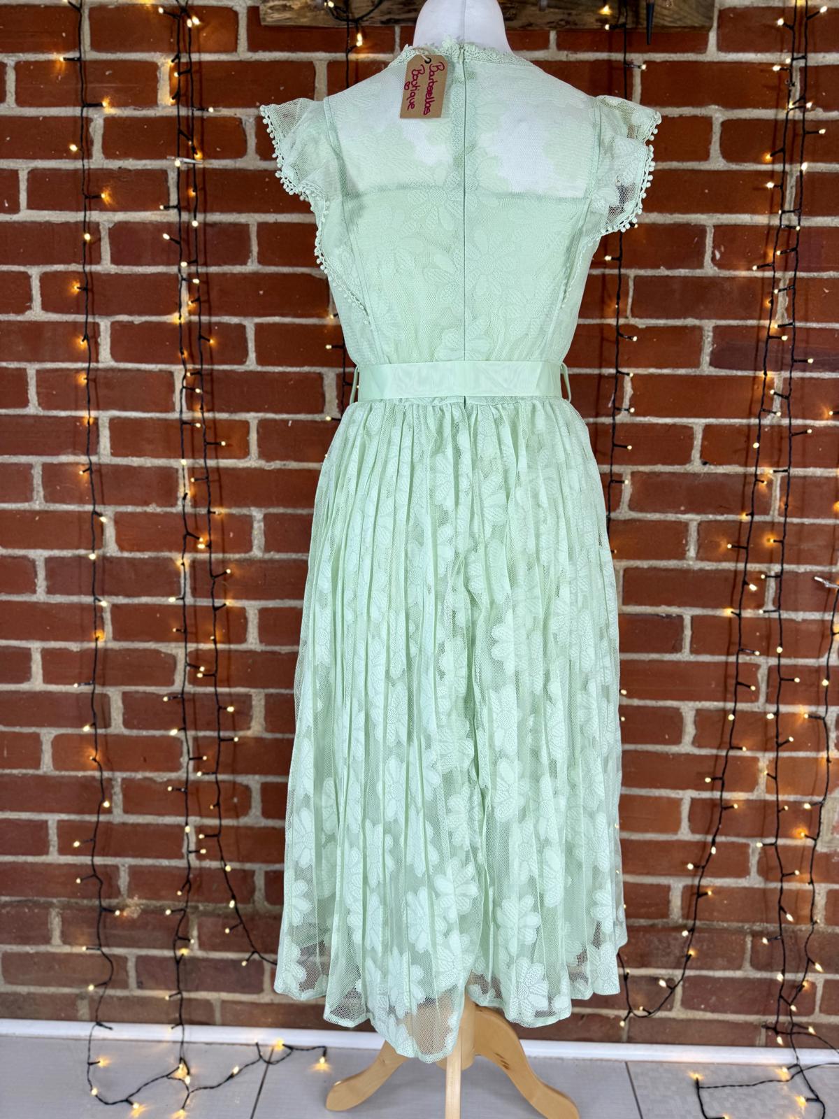 💚 Barberellas Boutique Delicate Lace Dress – Sage Green – Size UK 12 #120