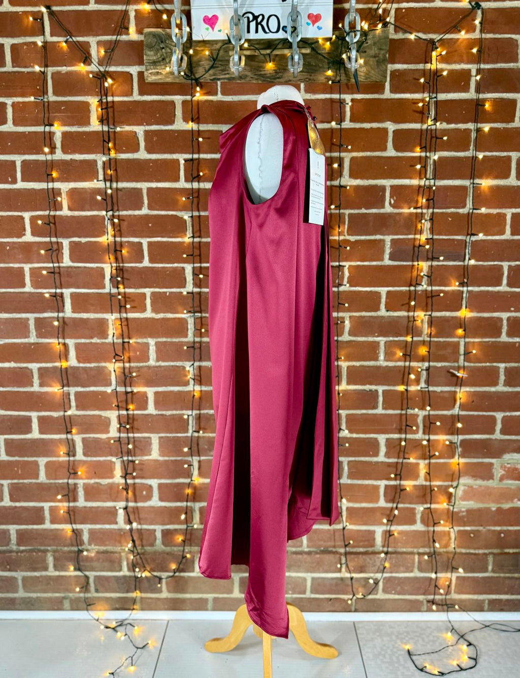 Goddiva DR4608 Berry Satin Maxi Gown UK 8–10 BNWT Evening Formal Dress #154