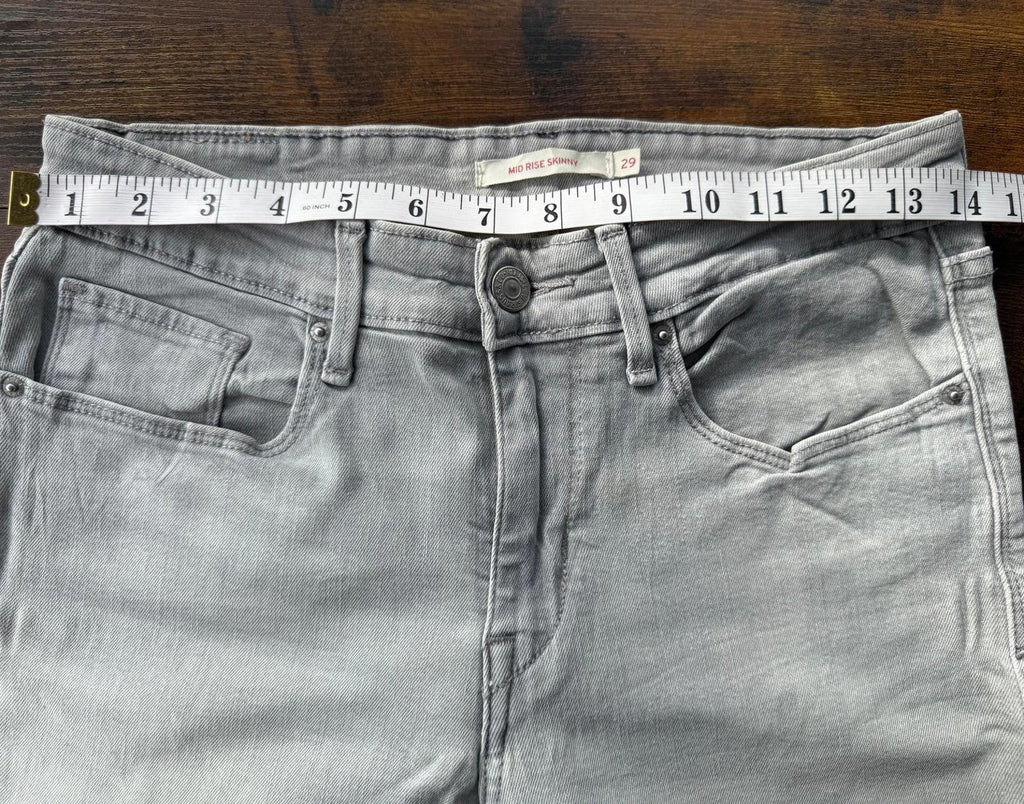 Levi’s Super Skinny Grey Wash Jeans – W29 L32 (US 8 / UK 12)