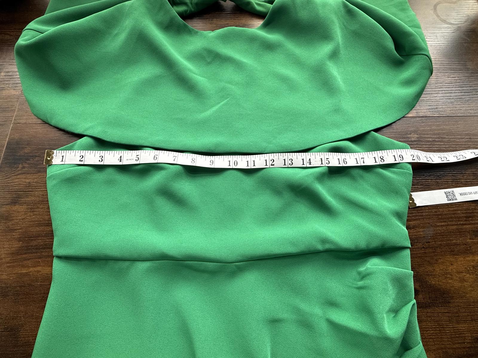 Boohoo Emerald Green Detachable Cape Midi Dress UK 16 BNWT Bodycon #126