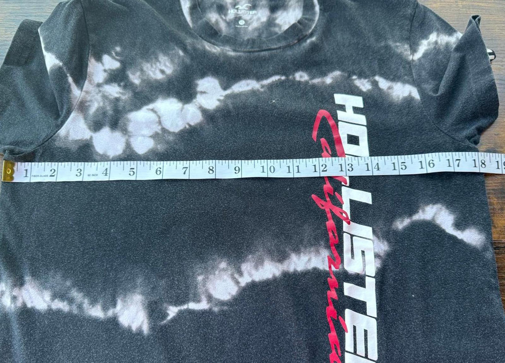 Hollister Tie-Dye Graphic Tee - Black and White