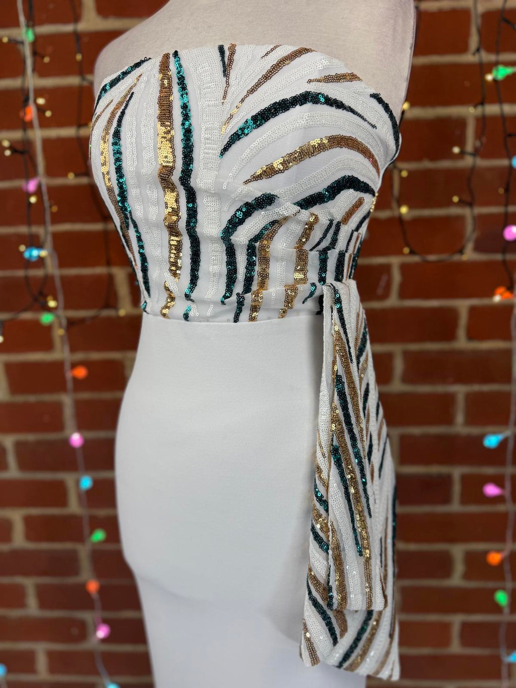 Goddiva London Strapless White Sequin Maxi Dress UK 8 / US 4                .317