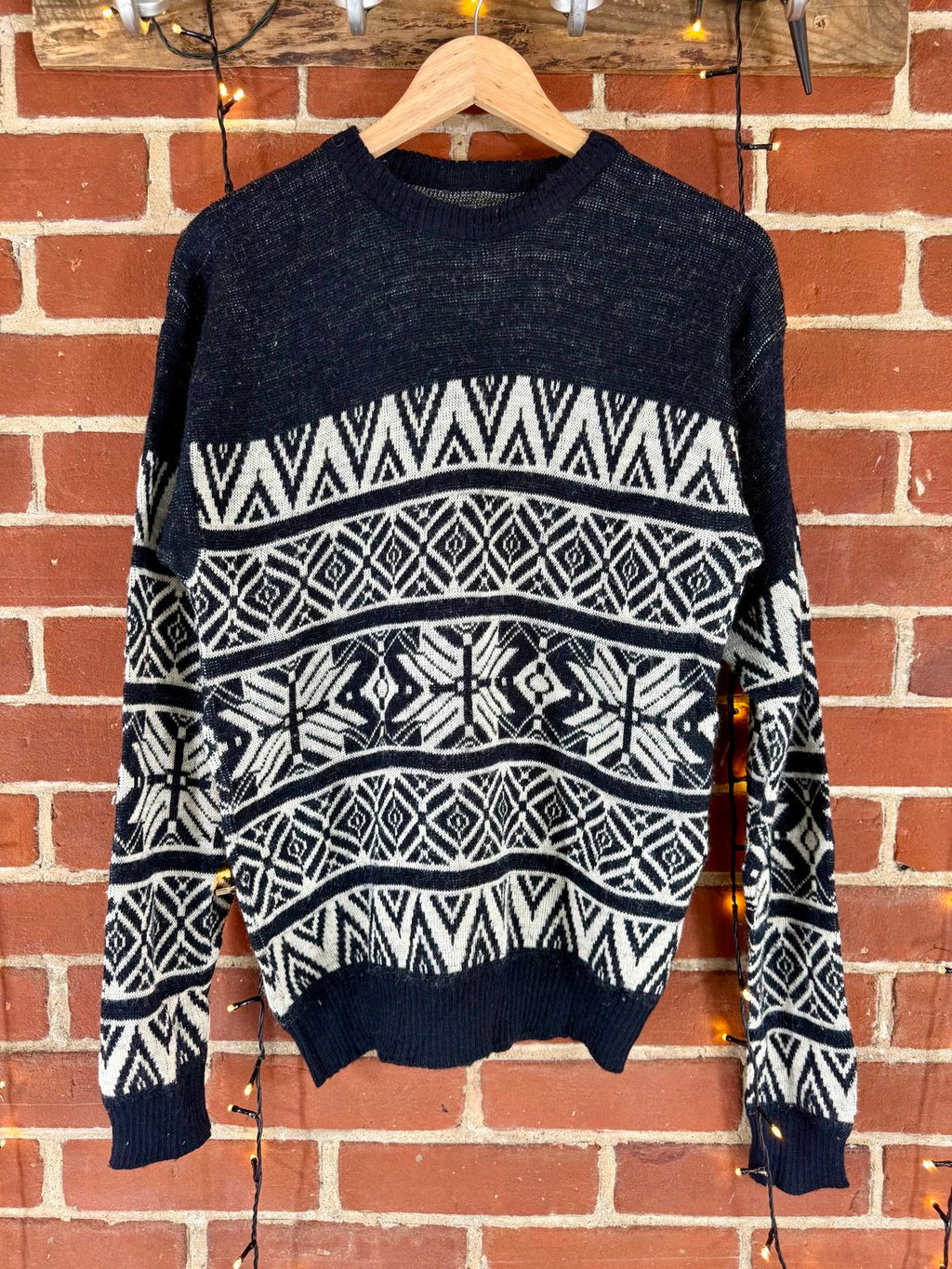 Vintage 1980s Black & Cream Fair Isle Geometric Knit Jumper – 10-12 (38–40”) #54