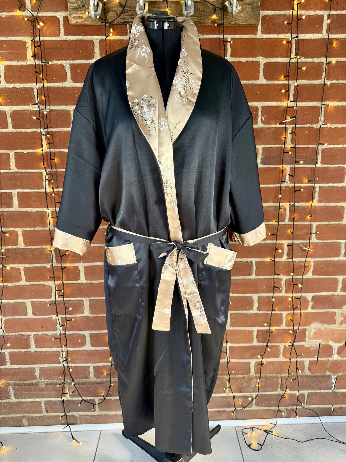 Reversible Satin Kimono Robe with Floral and Dragon Embroidery - Size XXL