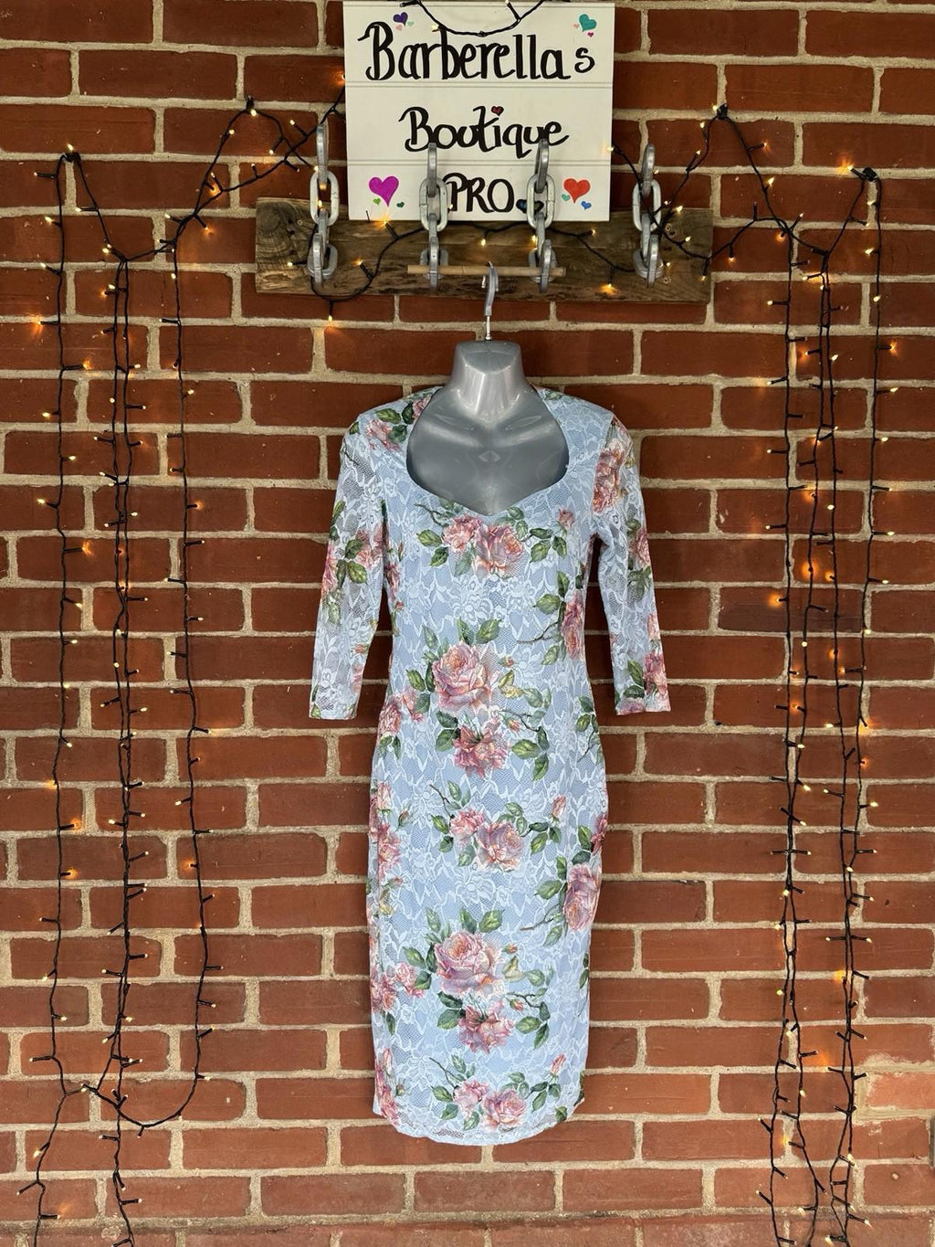 Floral Lace Bodycon Dress with 3/4 Sleeves - size 8