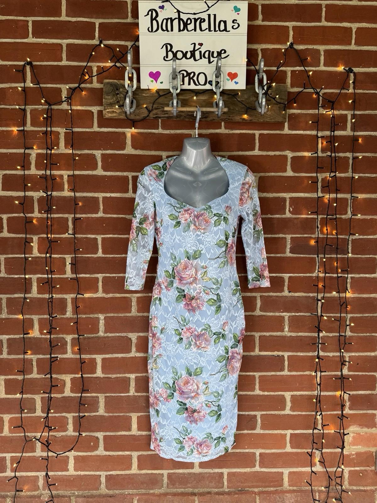 Floral Lace Bodycon Dress with 3/4 Sleeves - size 8