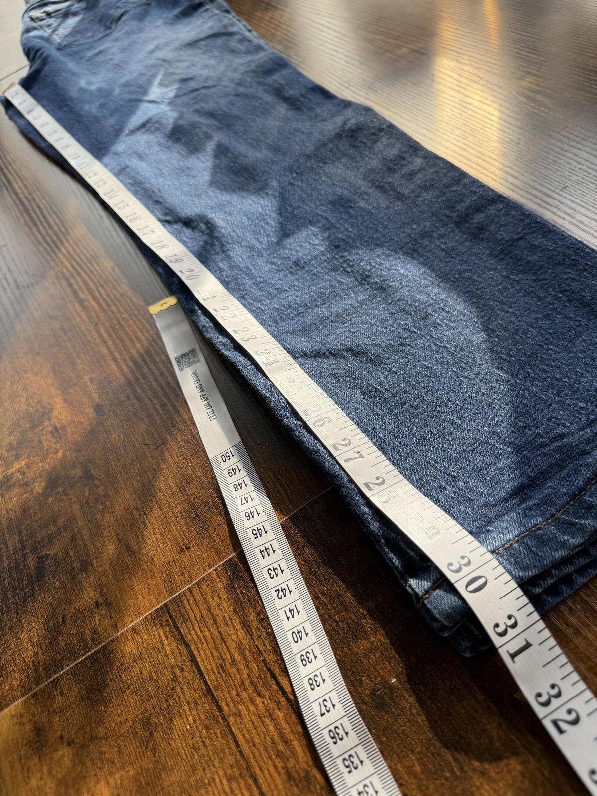 Faded Glory Stretch Jeans – Mid Blue – Size 12-14