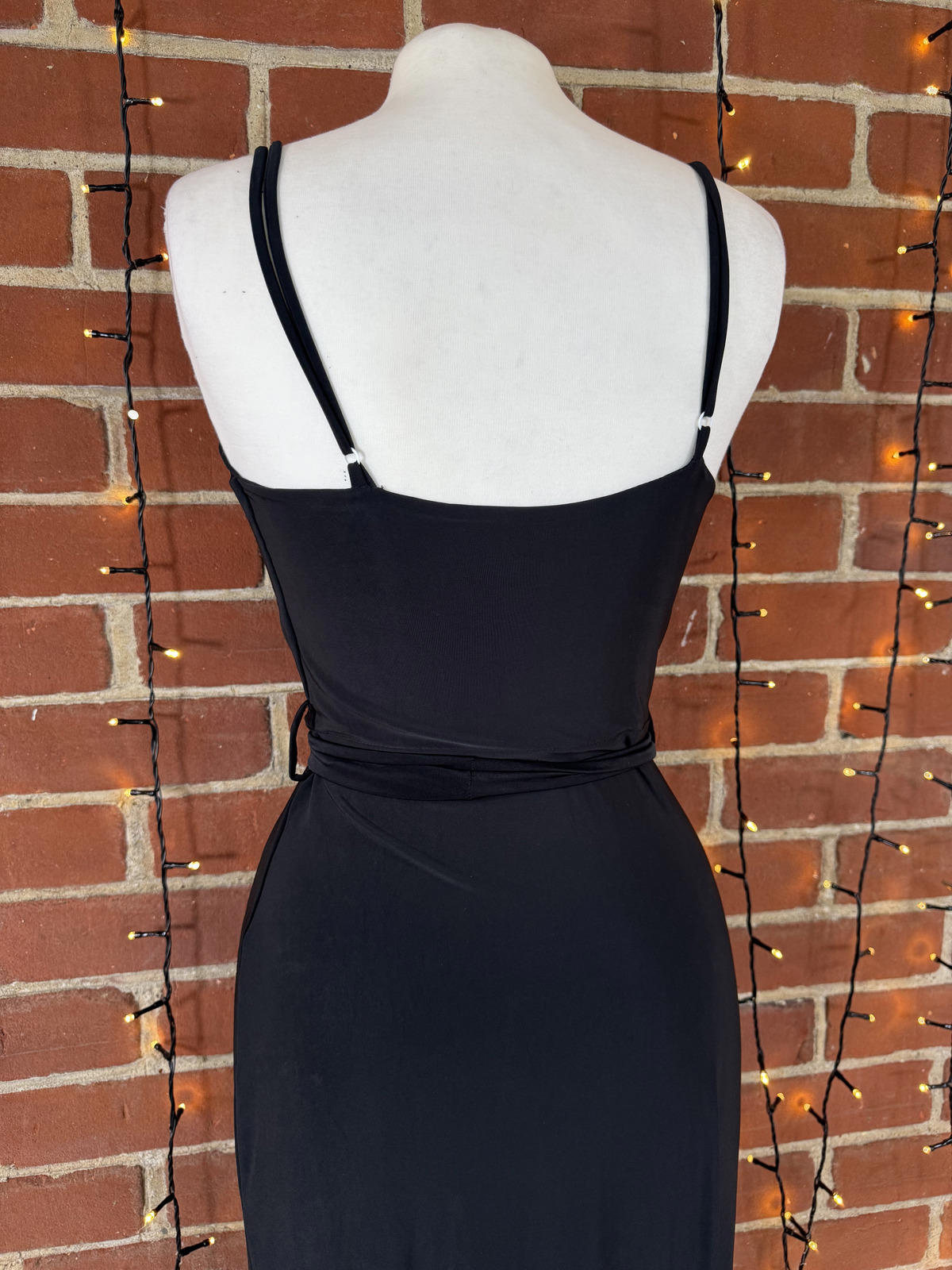 Elegant Black Wrap Maxi Dress with Split & Waist Tie – UK 8–10