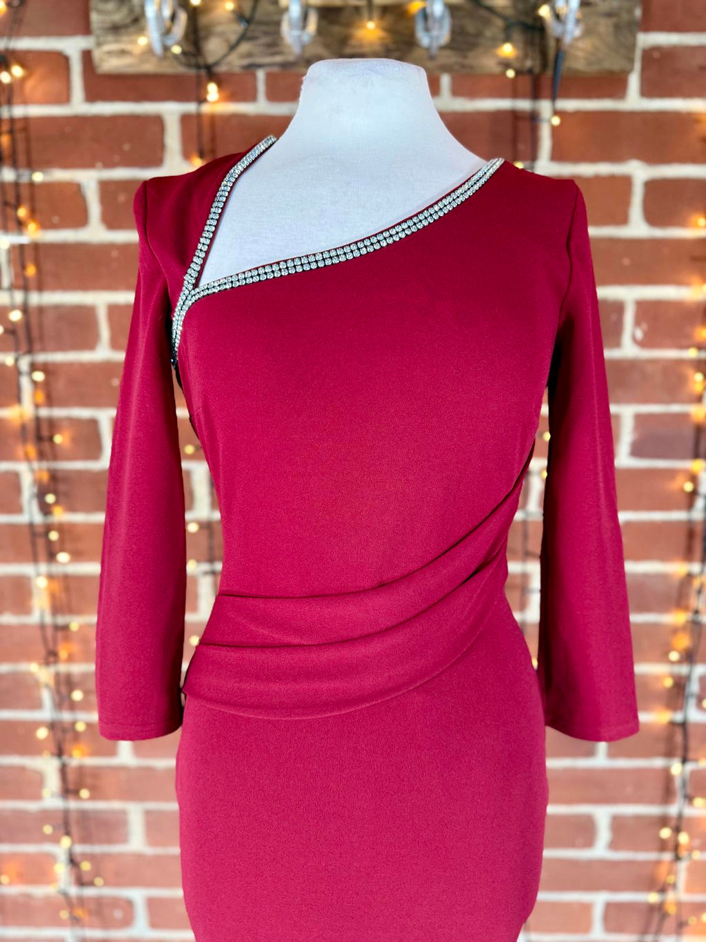 Goddiva London DR4421 Wine Red Embellished Midi Dress UK 8 – Ruched Wrap Style