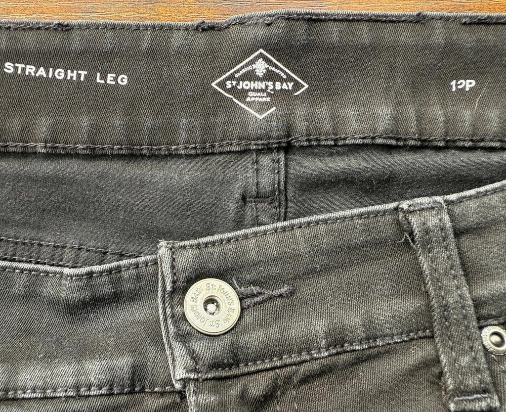 St. John’s Bay Straight Leg Black Jeans – Size 13P (US) / UK 16 Petite