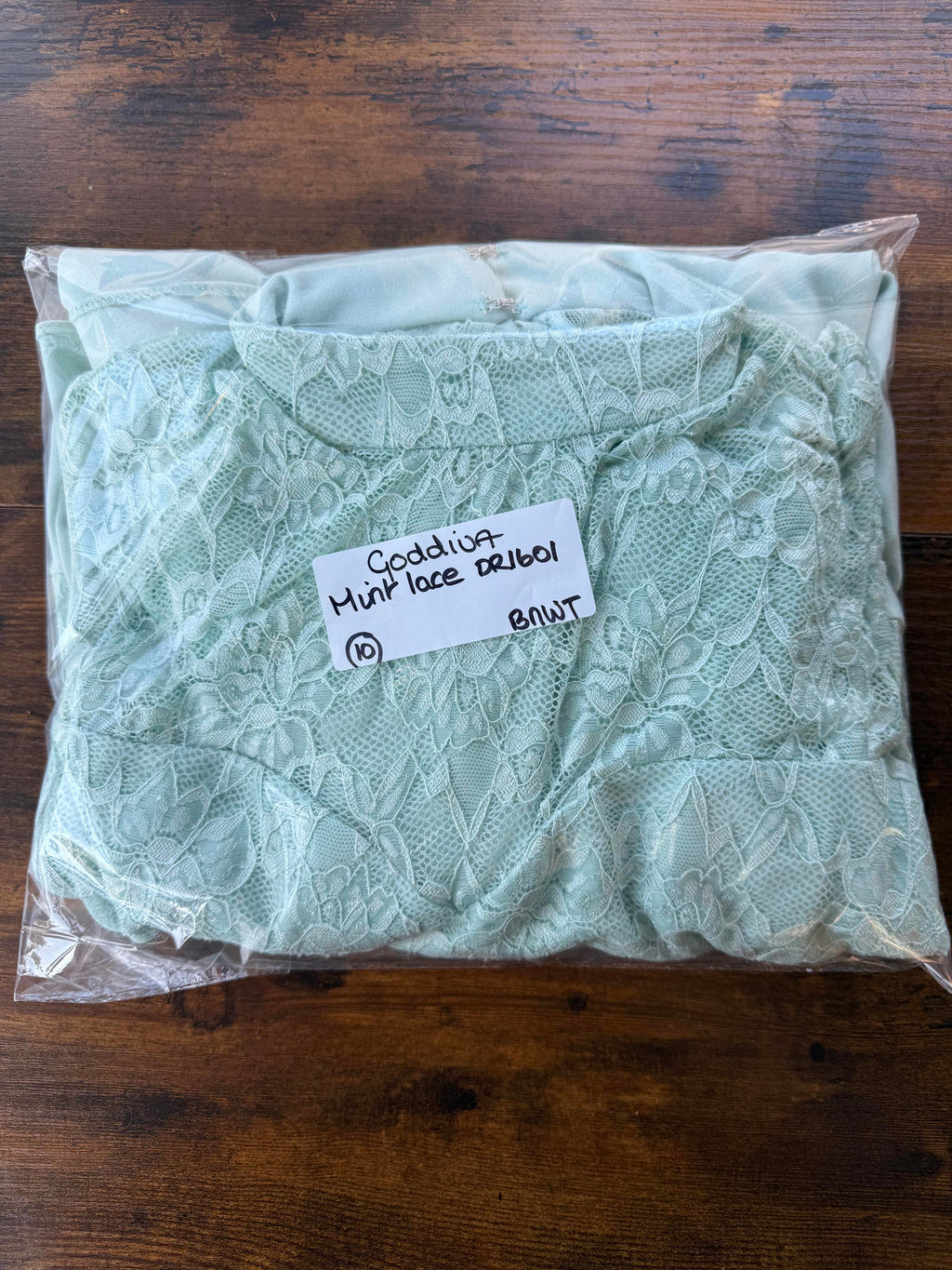 Goddiva Mint Green Lace High Neck Fishtail Midi Dress UK 10 BNWT