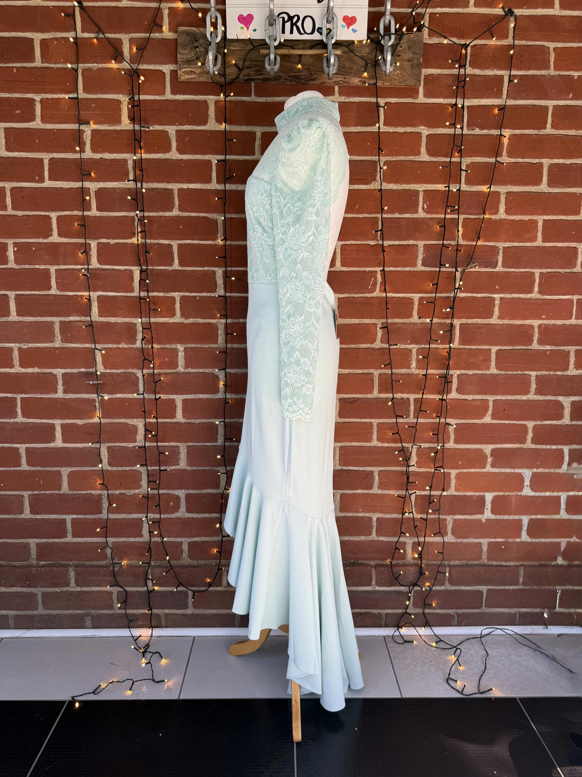 Goddiva Mint Green Lace High Neck Fishtail Midi Dress UK 10 BNWT