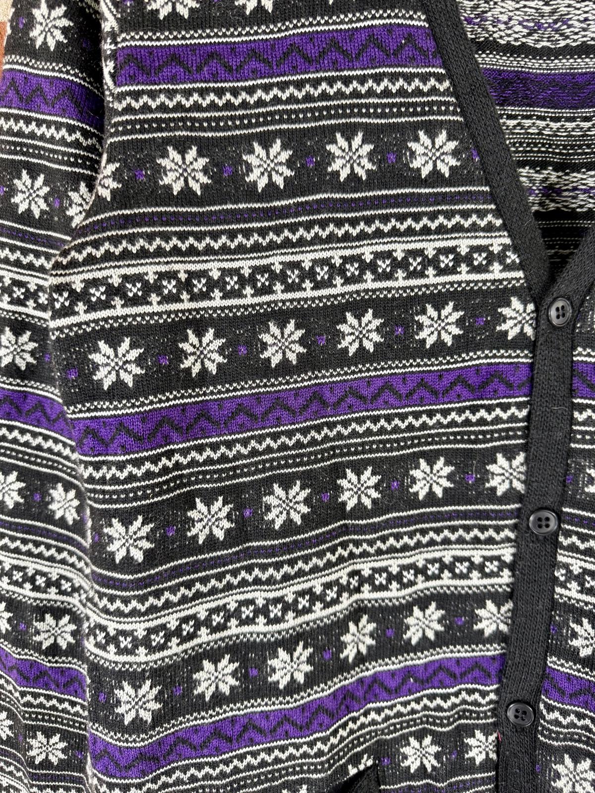 Men’s Bigi FIRST Fair Isle Snowflake Cardigan Black Purple – Small / Medium #51 NUM 10