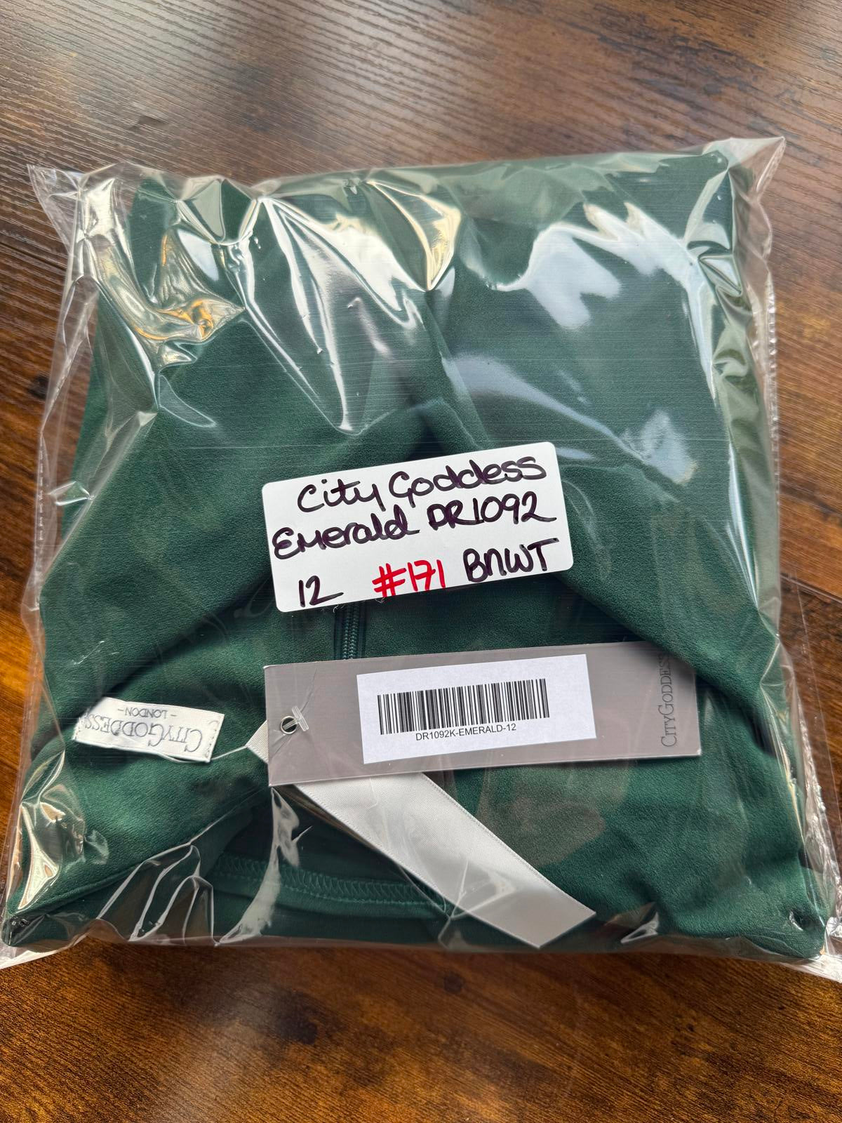 City Goddess Emerald Green Maxi Dress UK 12 BNWT Elegant Evening Gown