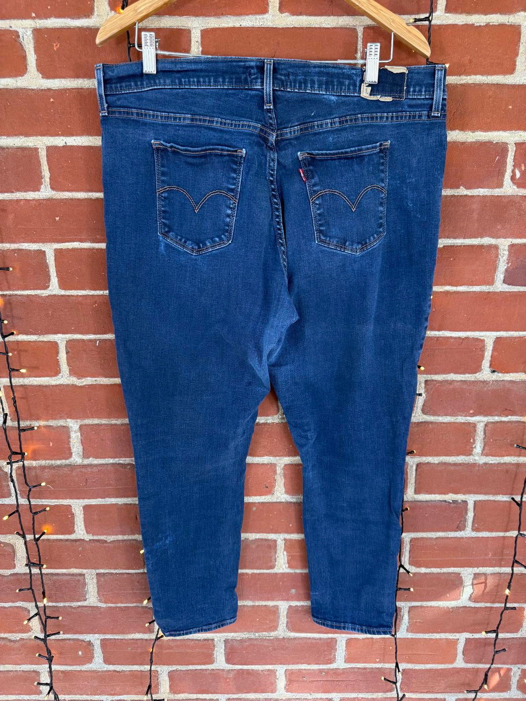 Levi’s 711 Skinny Jeans – Dark Blue (16W)