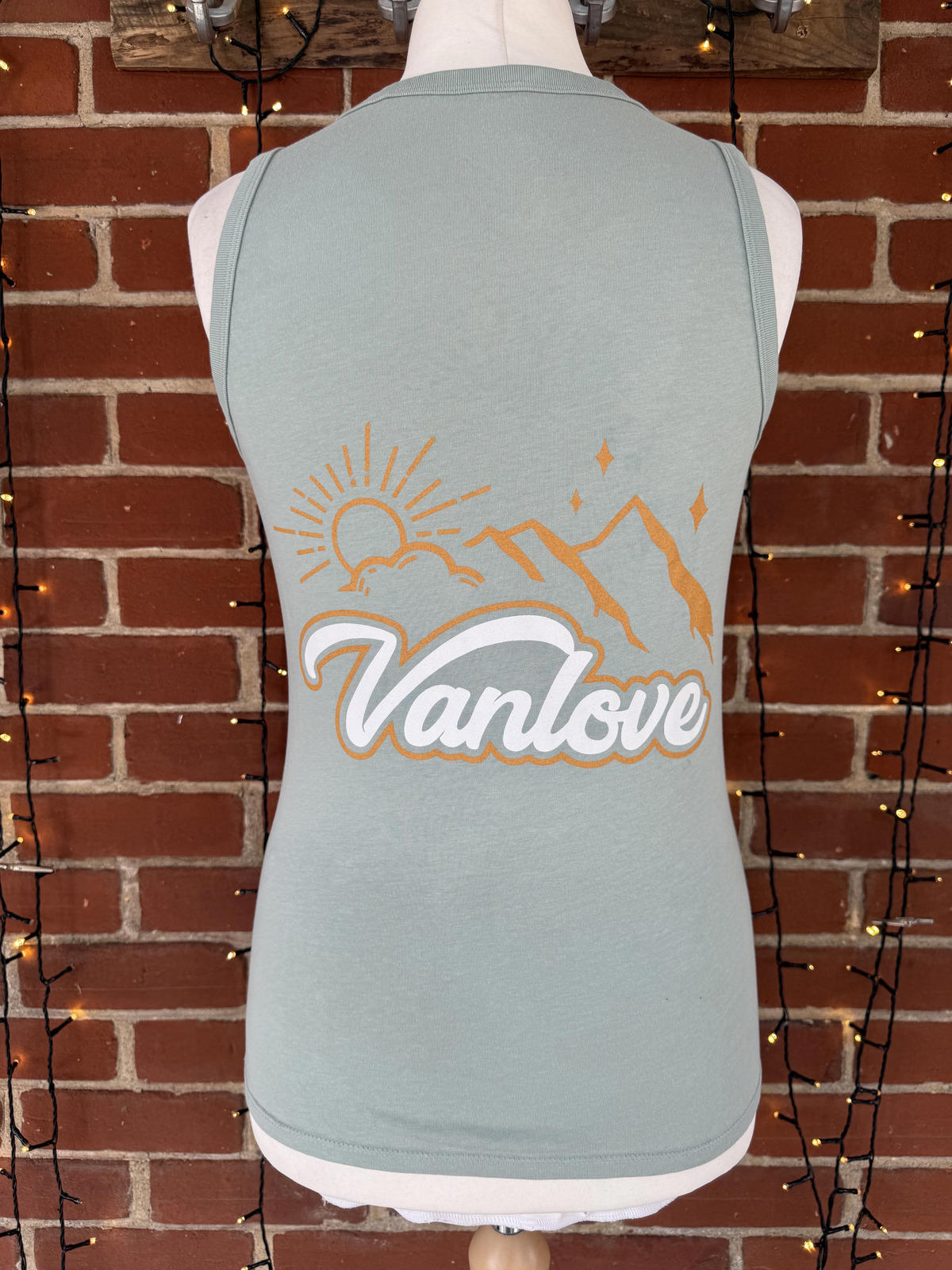 Vanlove Women's Light Blue Tank Top with Graphic Print - Size XL