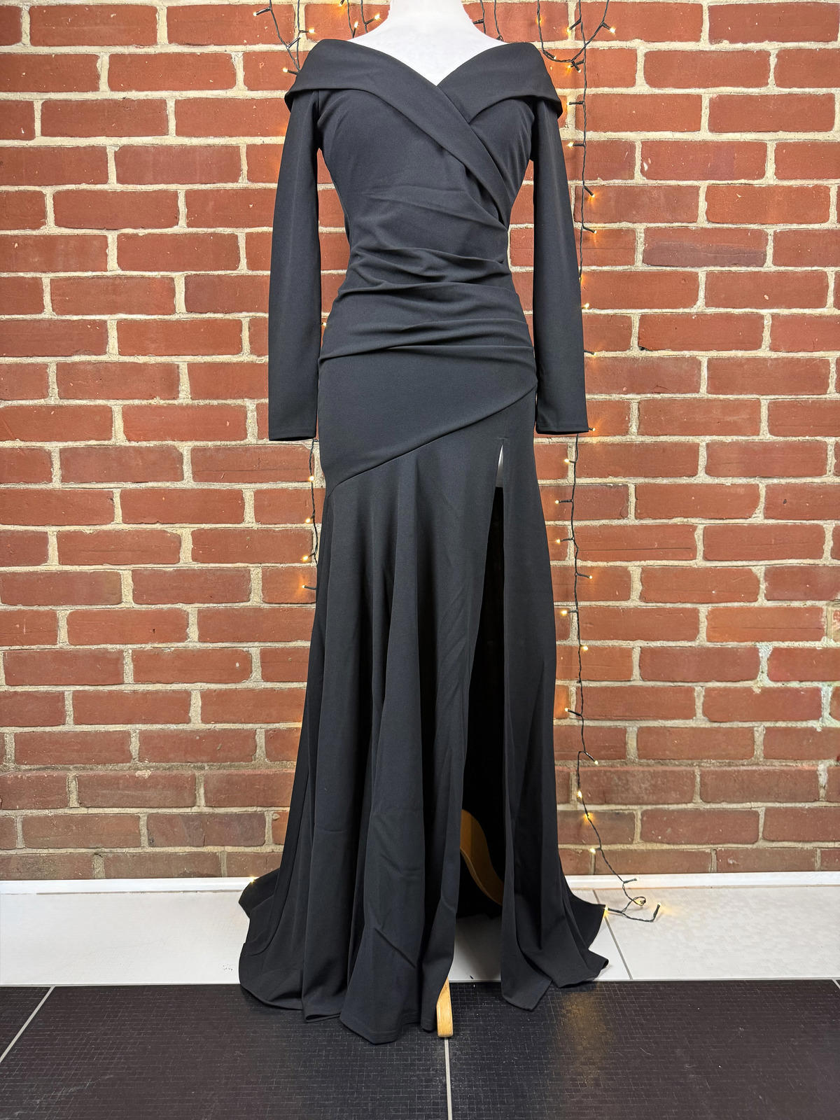 Goddiva London Black Off Shoulder Maxi Dress UK 8 BNWT                 sku353
