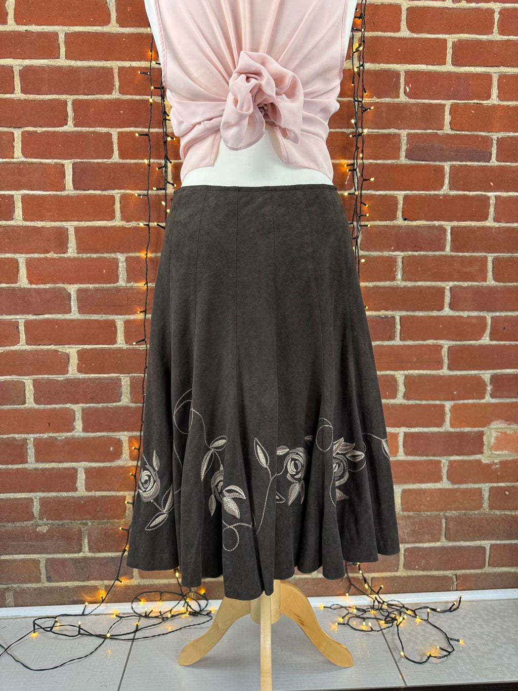 M&S Per Una Brown Y2K  Flared Skirt Embroidered Hem UK 14 Peachskin sku472