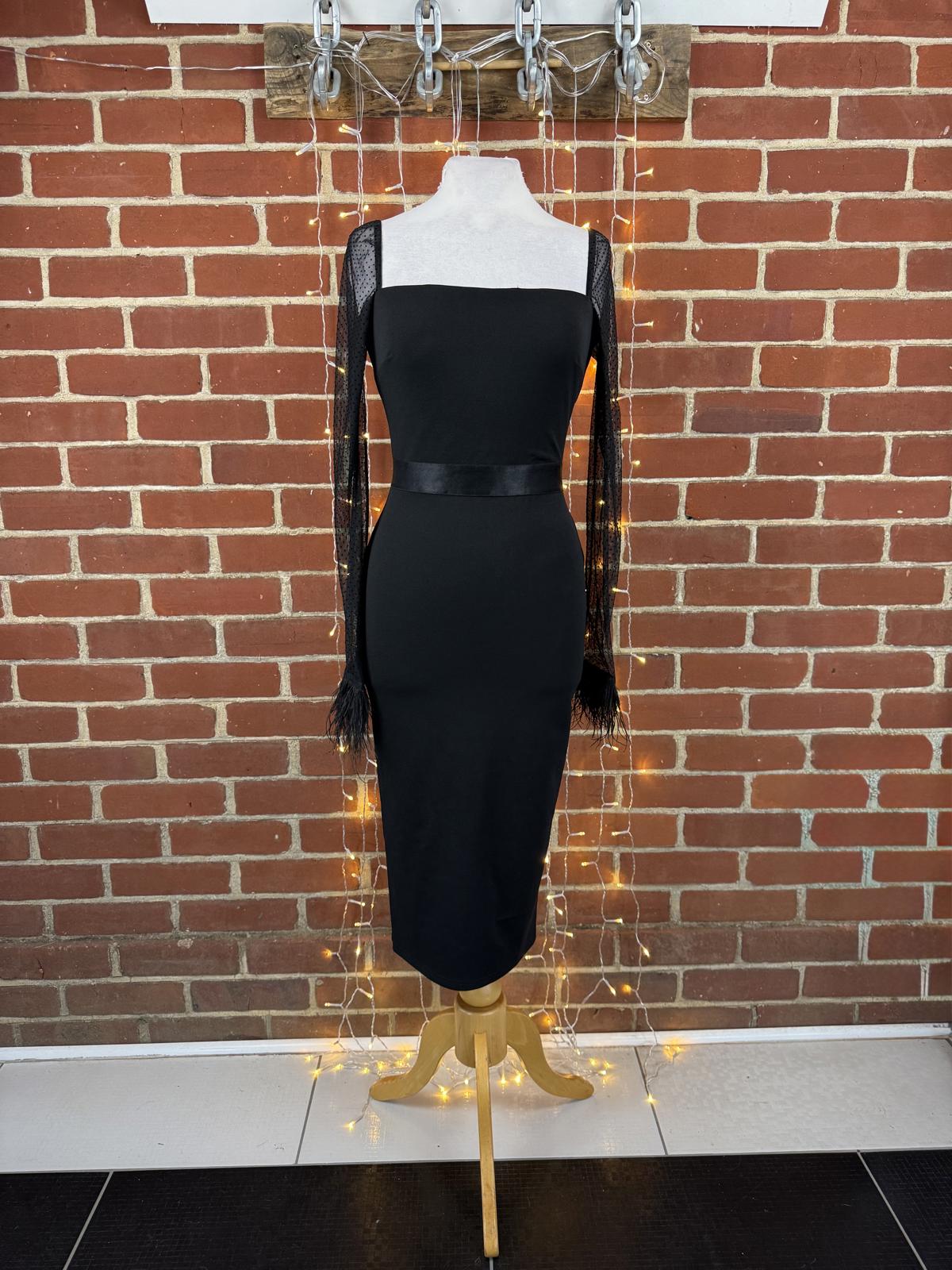 Goddiva Black Feather sleeve Midi Dress - Size 8  🖤    sku474