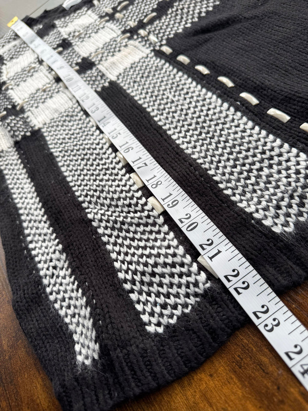 Alfred Dunner Black & White Check Knit Jumper UK 12-14 Petite         NUM55