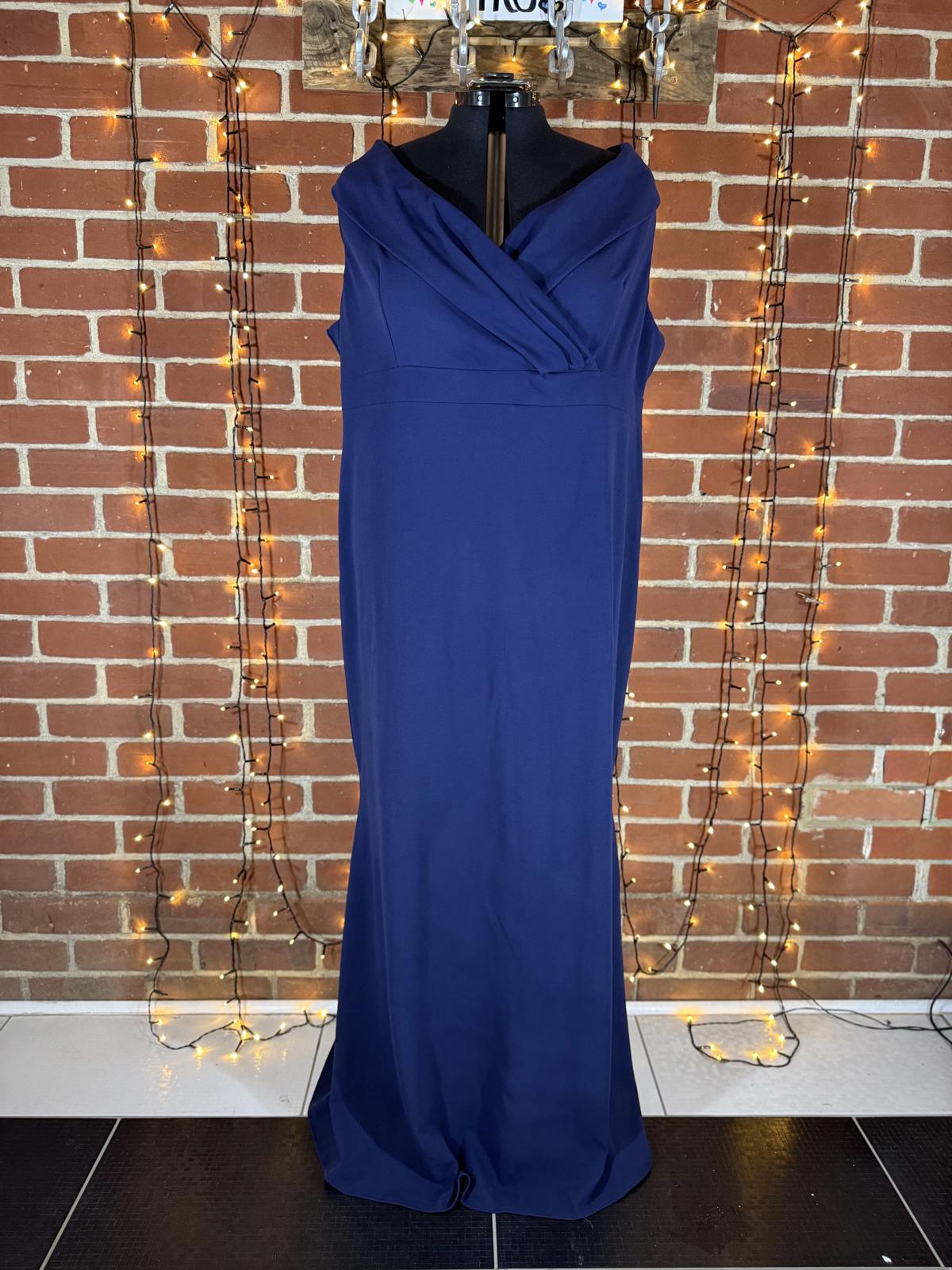 💙 Goddiva Plus Navy Maxi Dress – DR2209P – Size 24 – BNWT #110
