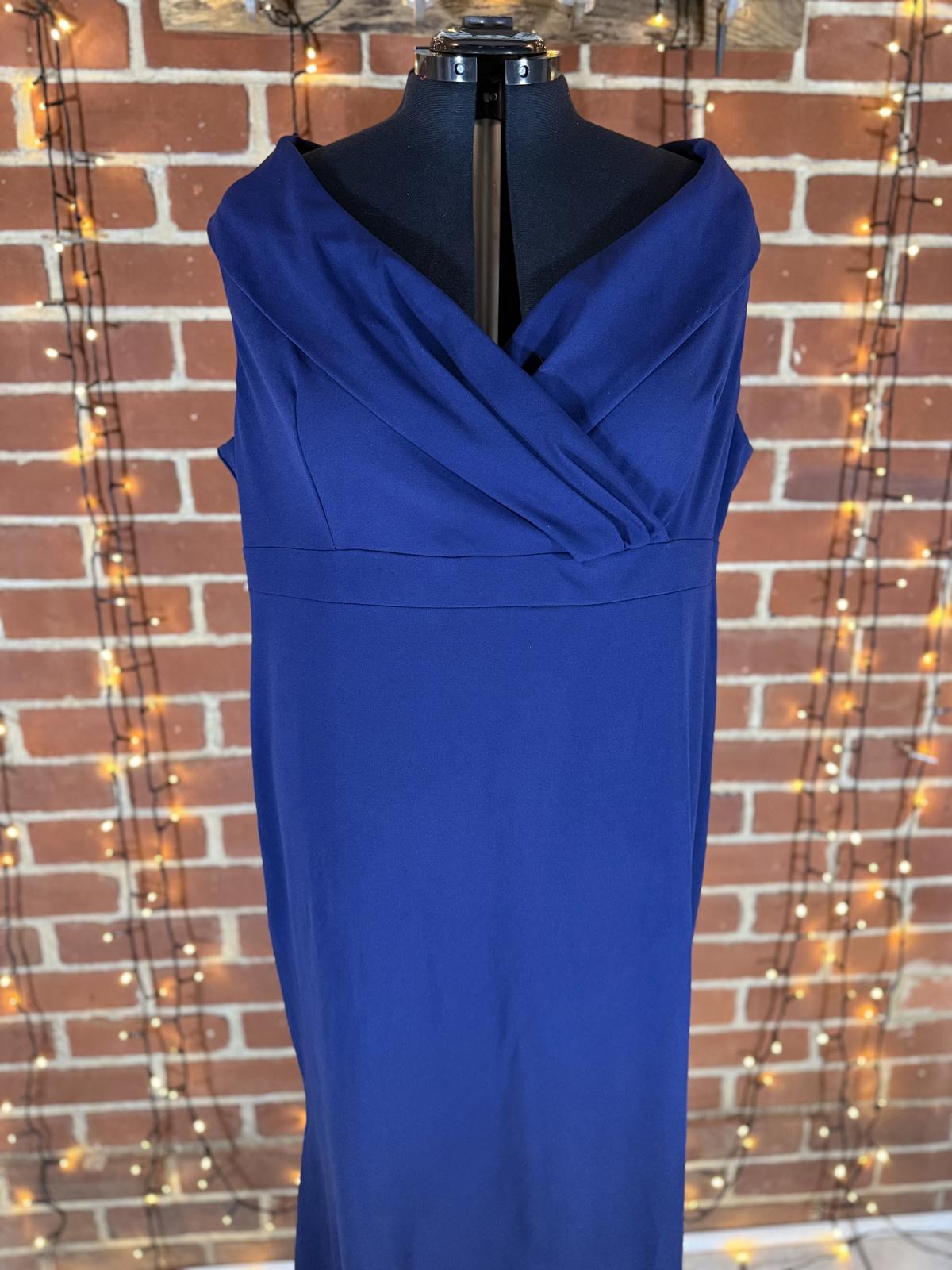 💙 Goddiva Plus Navy Maxi Dress – DR2209P – Size 24 – BNWT #110