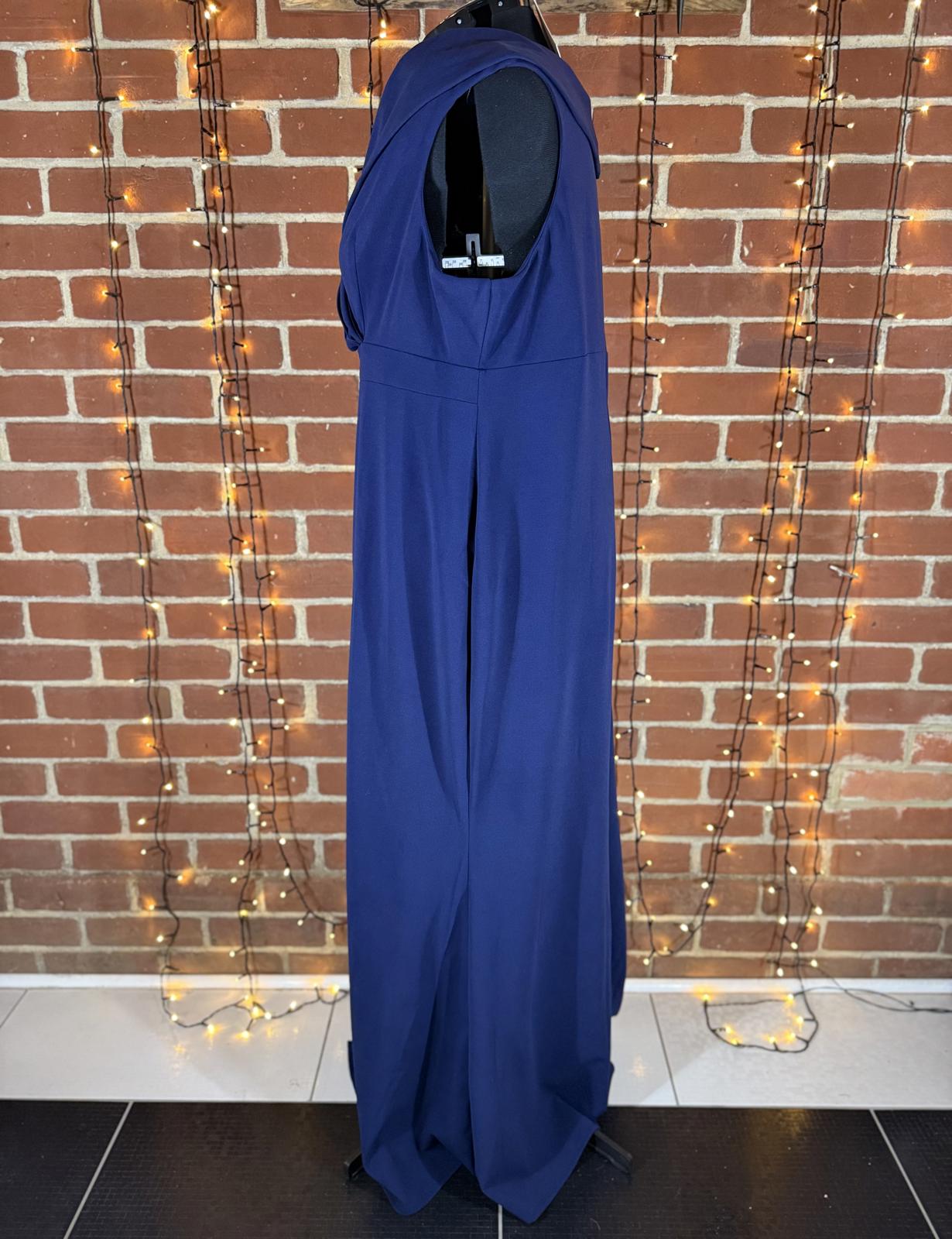💙 Goddiva Plus Navy Maxi Dress – DR2209P – Size 24 – BNWT #110
