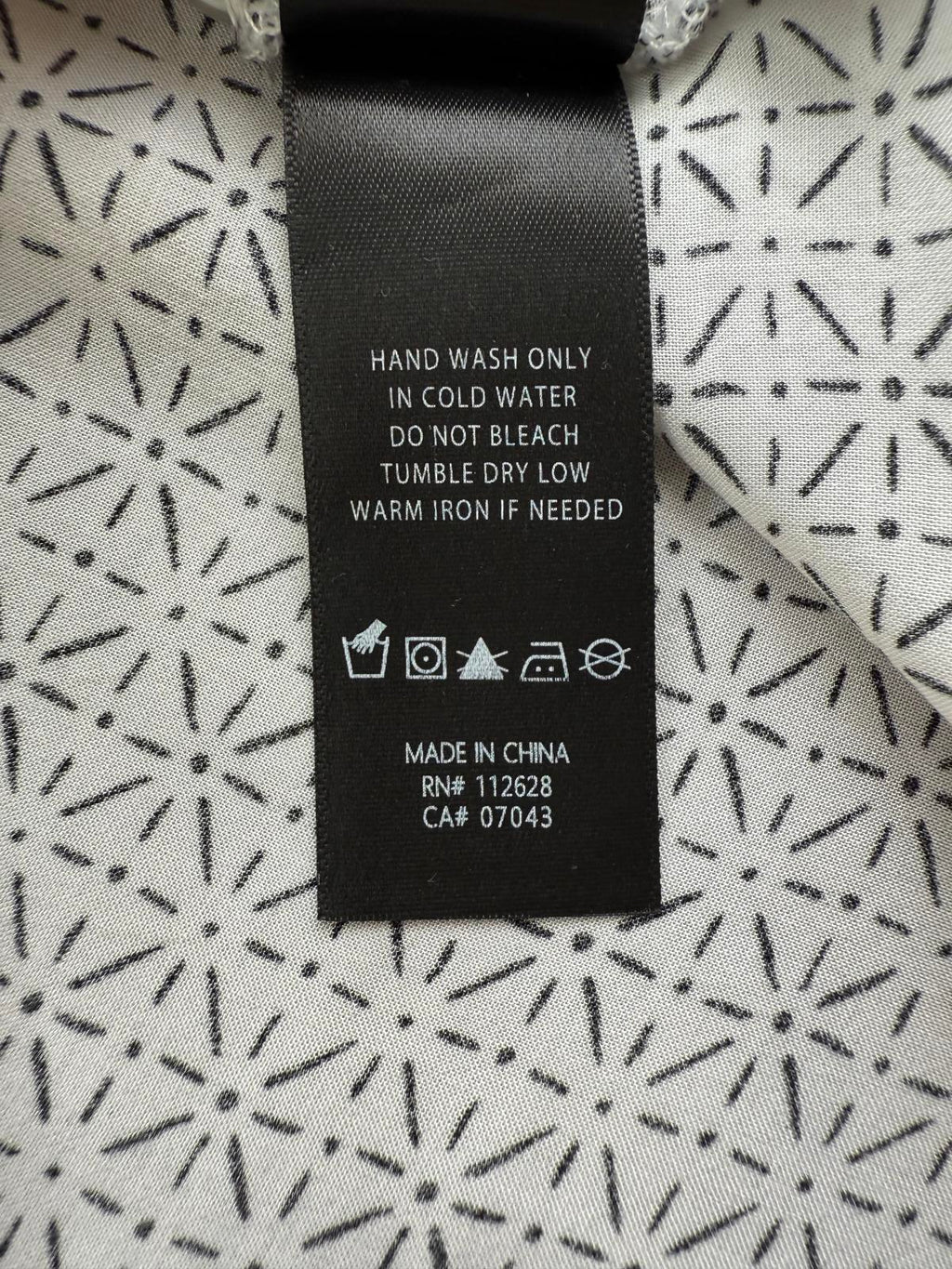 🖤 Max Jeans Monochrome Print Blouse – Size S 🖤