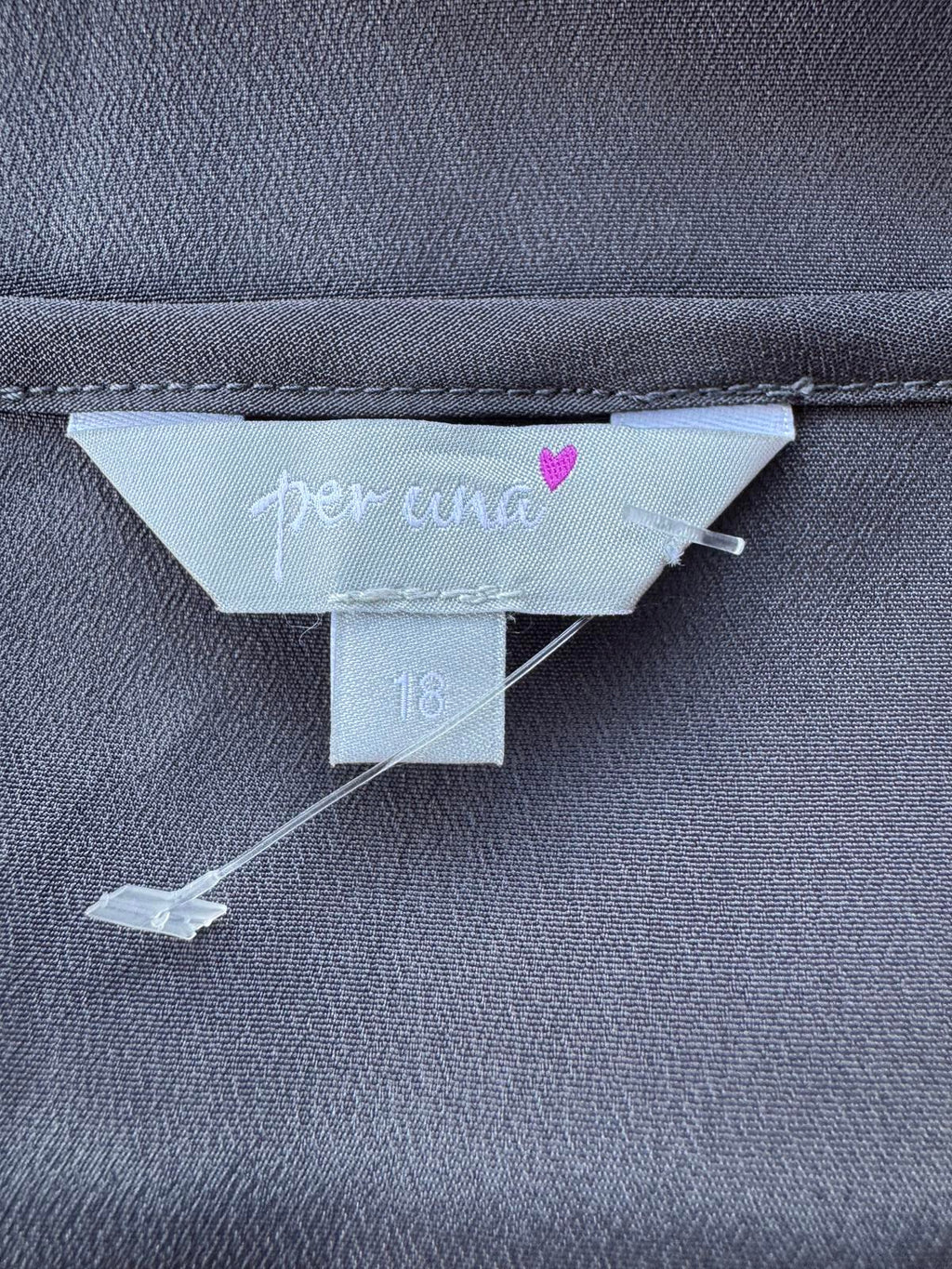 Elegant Lace Detail Top - Size [18] - Perfect for Any Occasion