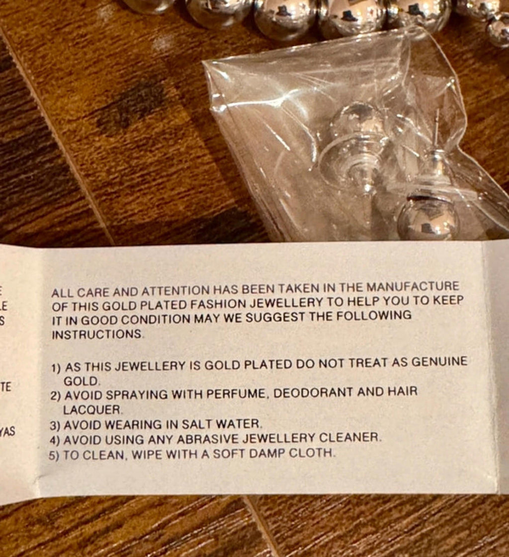 Stylish Carlo Gioielliere Silver Bracelets & Earrings Set with Box