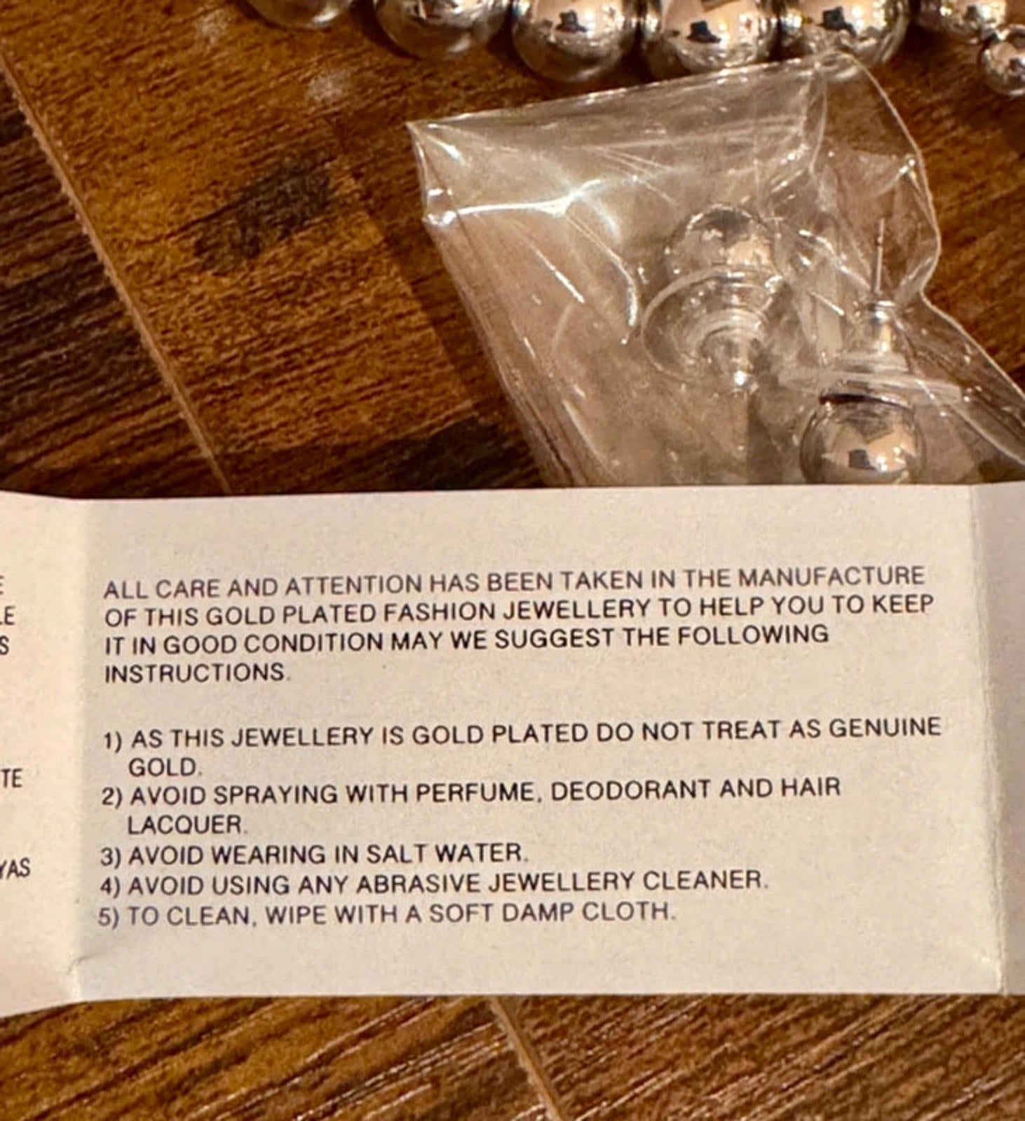 Stylish Carlo Gioielliere Silver Bracelets & Earrings Set with Box