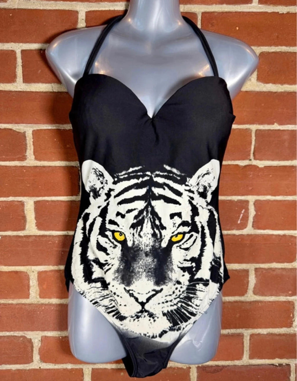 Eye of the Tiger – Striking Graphic Swimsuit UK 12–14