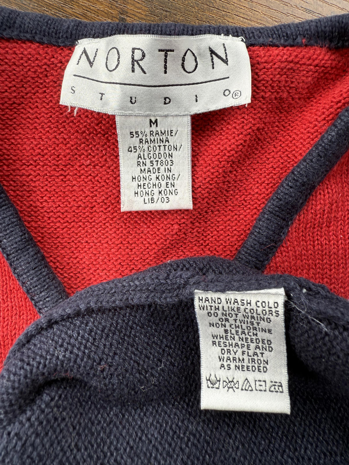 ⭐ Vintage Norton Studio Hong Kong Stars & Stripes Knit Cardigan - Size 14/16 NUM 60⭐