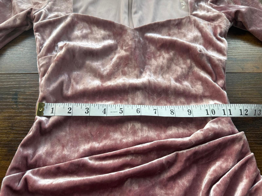 💗 GODDIVA LONDON Dusky Pink Velvet Long Sleeve Gown – UK 8